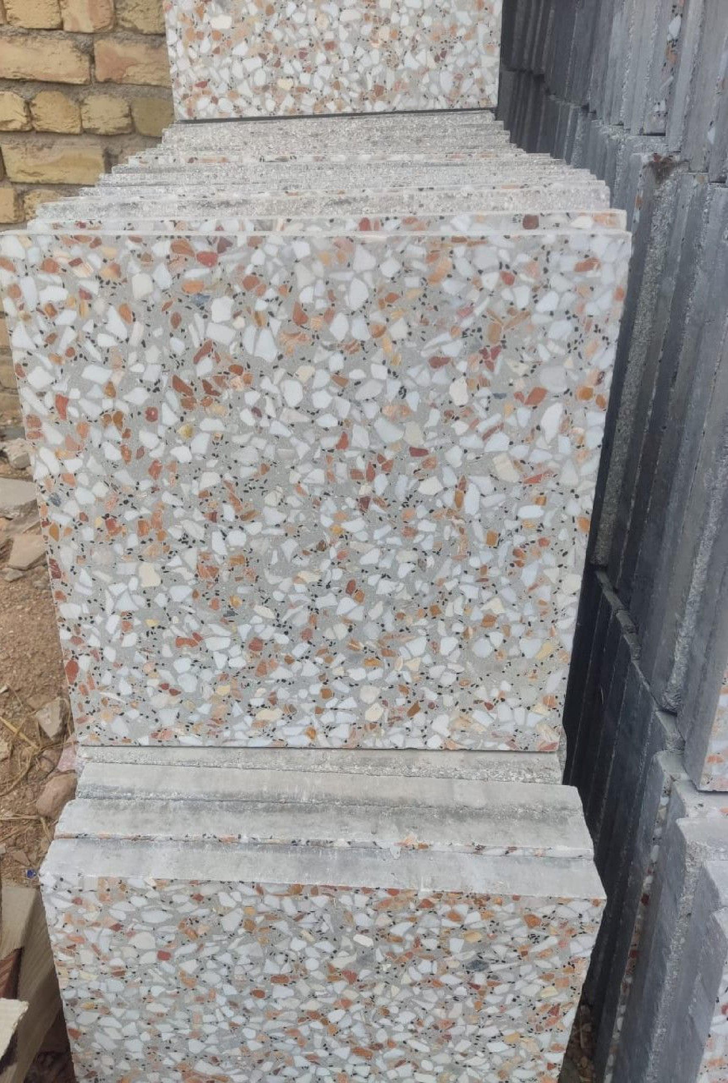 واش بتن یا موزاییک, واش بتن یعنی چه, واش بتن درجه یک, قیمت موزاییک واش بتن یزد, موزاییک واش بتن یزد, واش بتن نانو, واش بتن شیشه ای, 